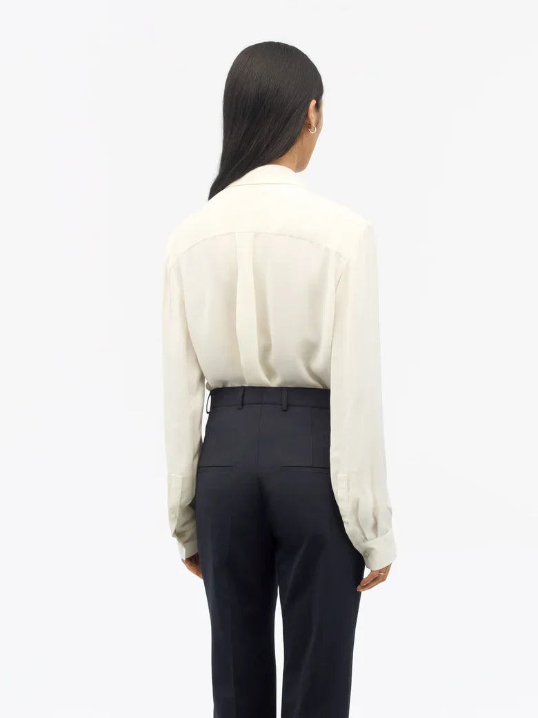 Tiger of Sweden Camilla blus i färgen soft white