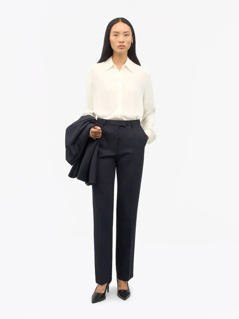 Tiger of Sweden Camilla blus i färgen soft white