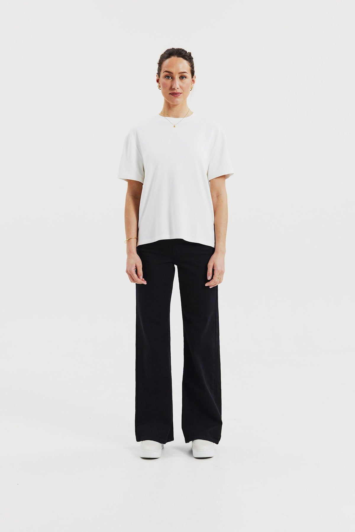 Boxy t-shirt i viskosjersey - Elfenben – detalj