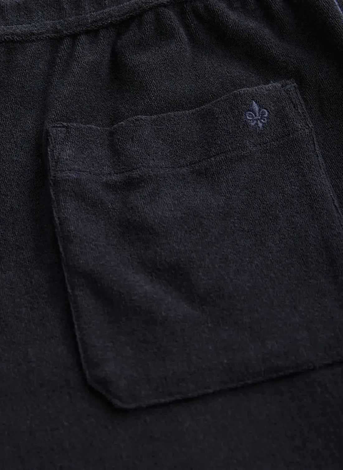 Delon Terry shorts mörkblå herr med ficka och broderad detalj