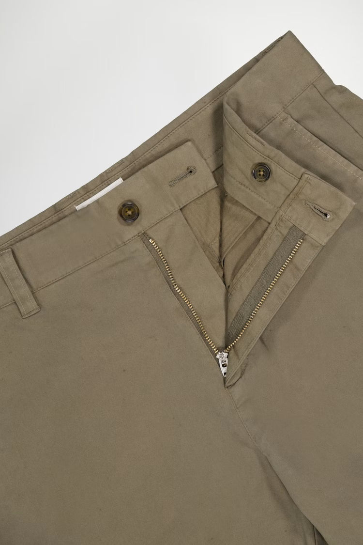 Crown Shorts - Caspers