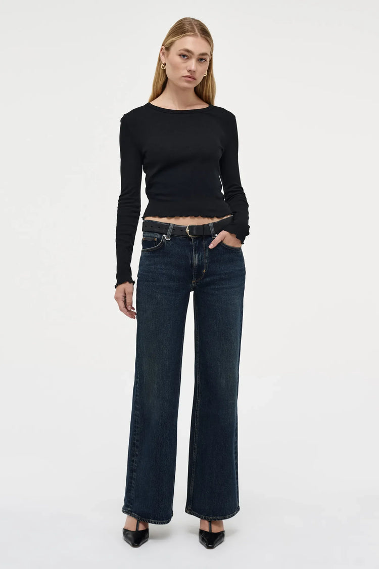 Eva wide jeans dark vintage indigo och svart fine rib långärmad tröja dam