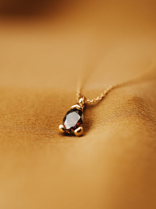 Embla necklace - Chestnut