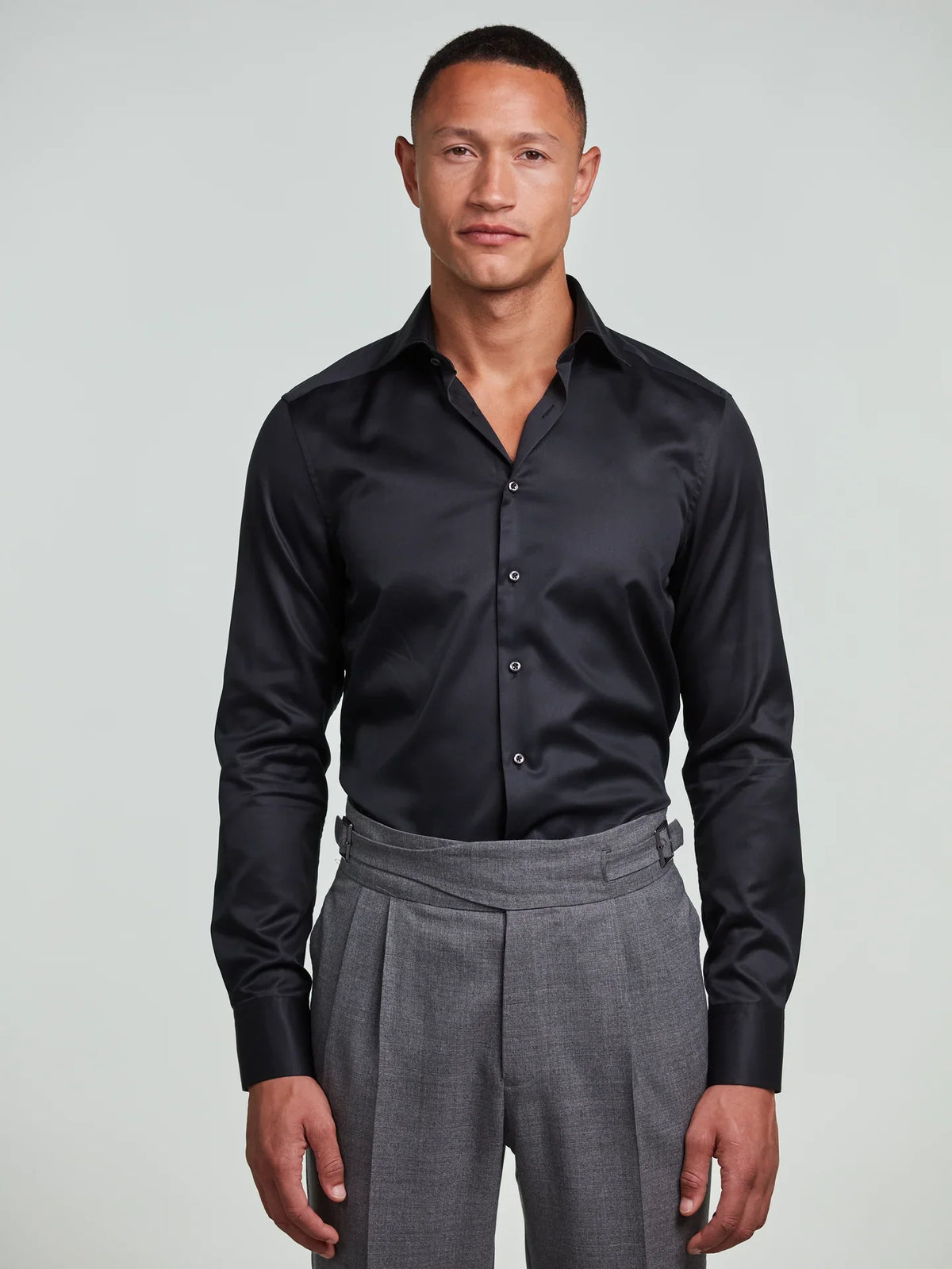 Twillskjorta Slimline - Svart – modellbild