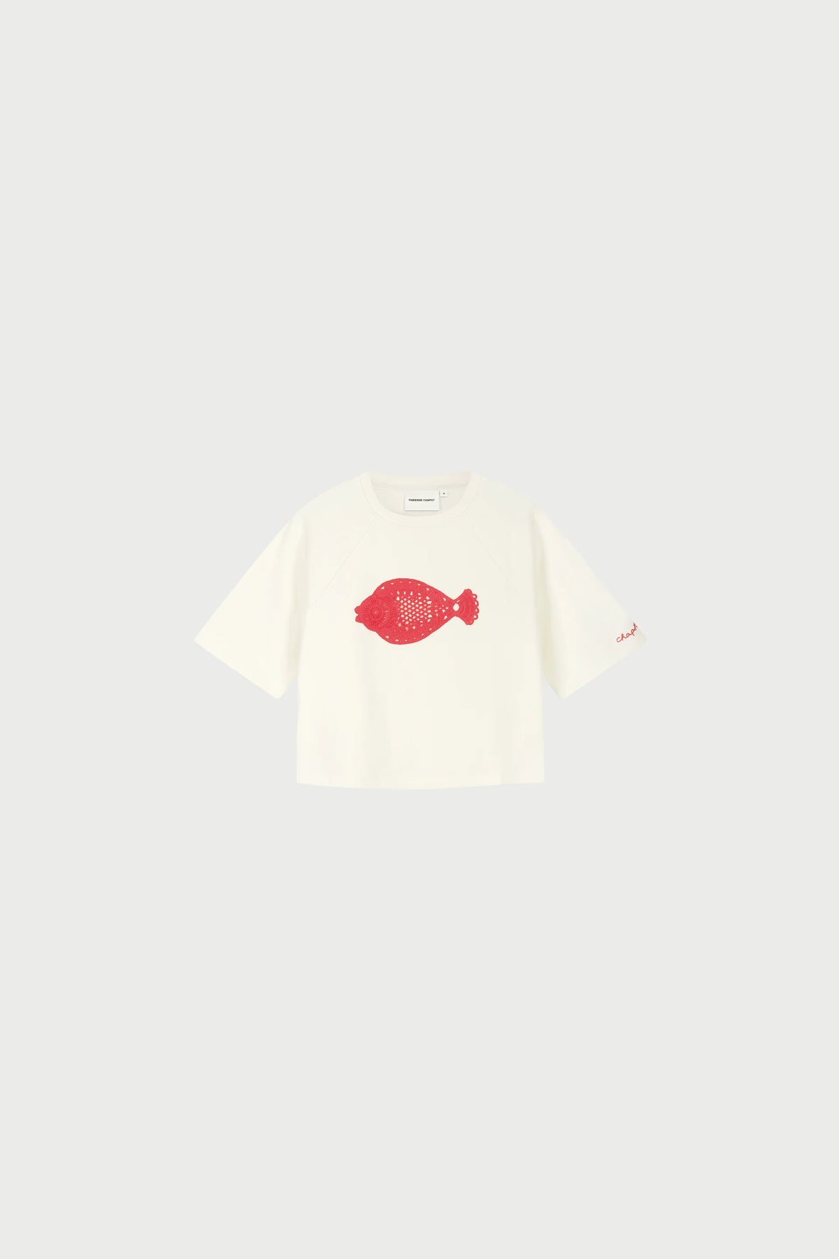 Fabienne Chapot vit T-shirt med röd fiskapplikation herr
