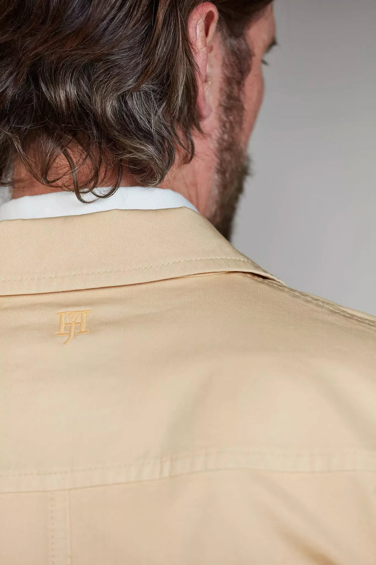 Hansen and Jacob Clearwater overshirt ljusgul herr skjorta detalj