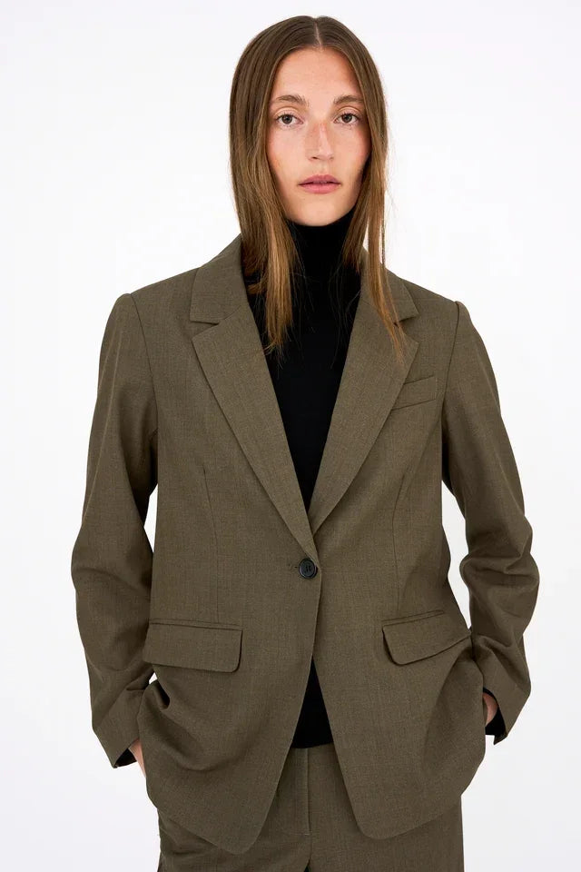 IVY Copenhagen Andrea Essential Blazer i mörk khaki