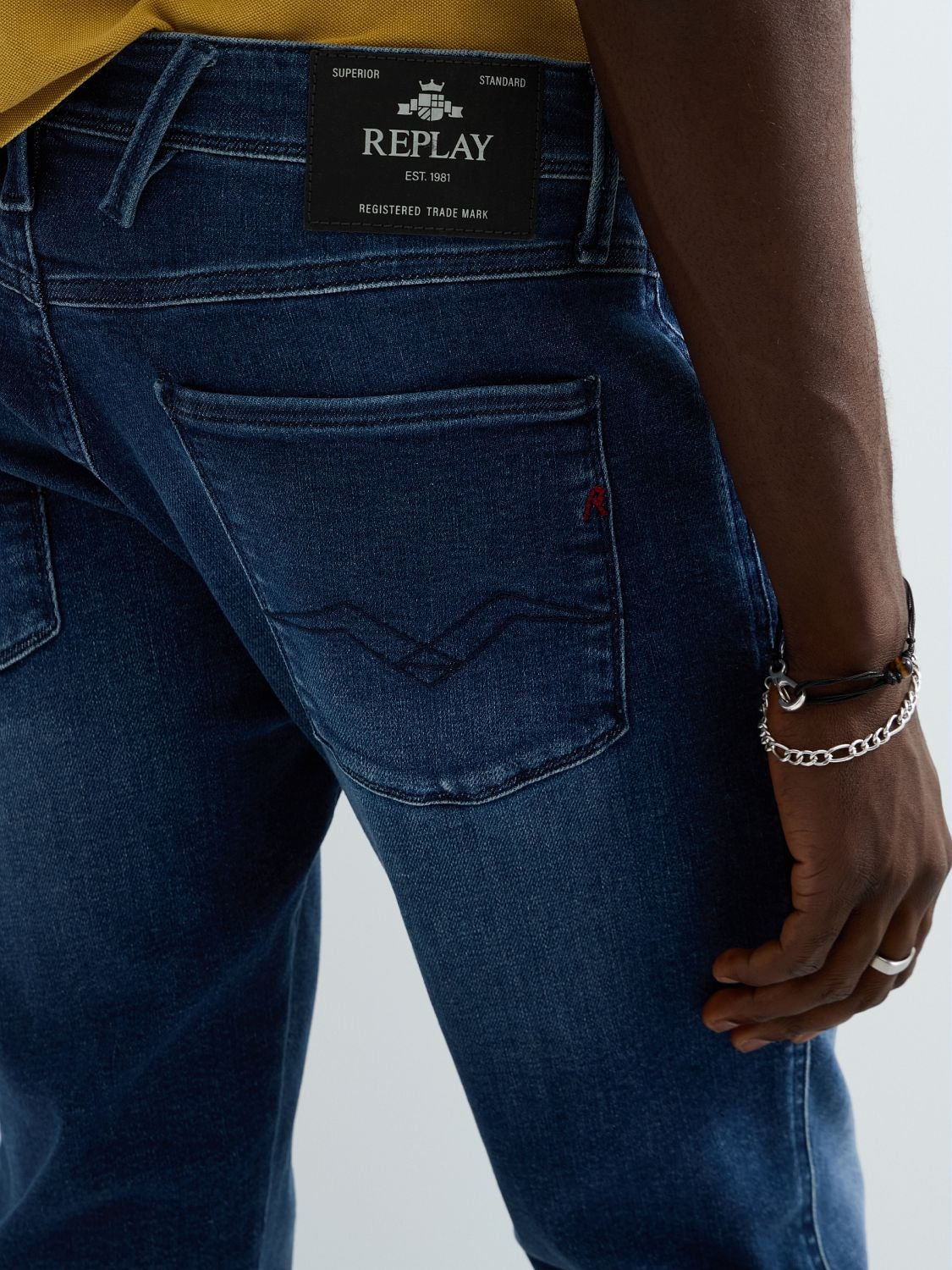 Anbass slim fit-jeans - Mellanblå – bild 6