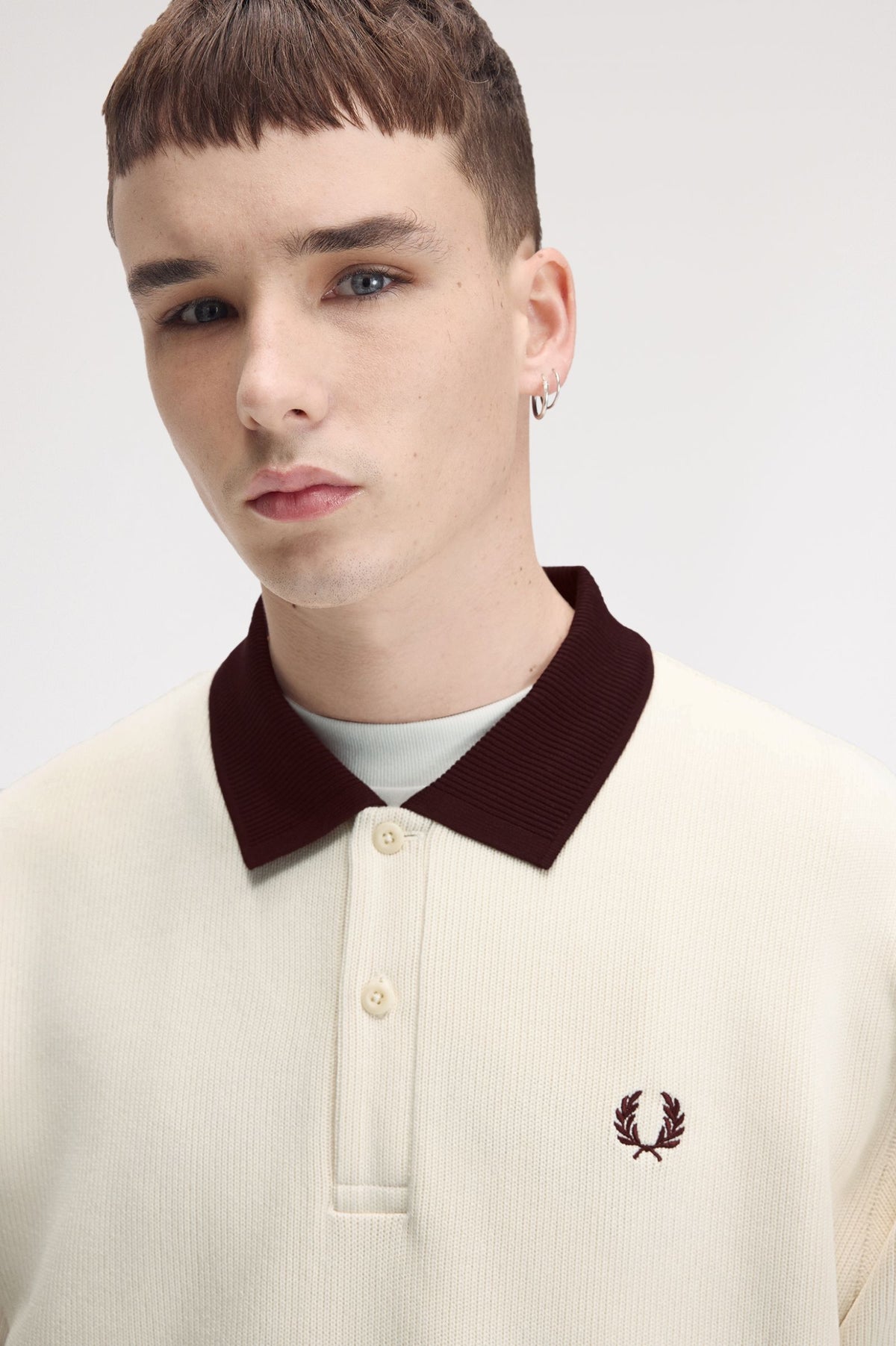 TIPPEDSLEEVE COLLARED SWTSHIRT - 560 Ecru