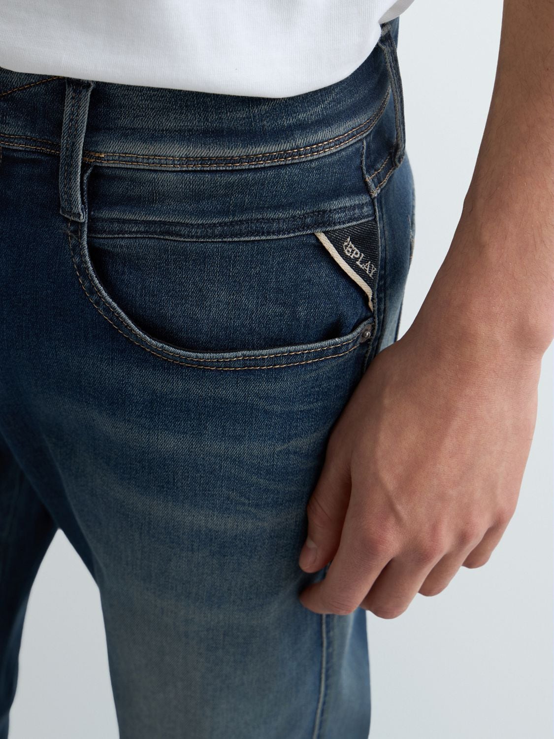 Anbass slim fit-jeans - Mörkblå (M914E.661 604) – bild 5