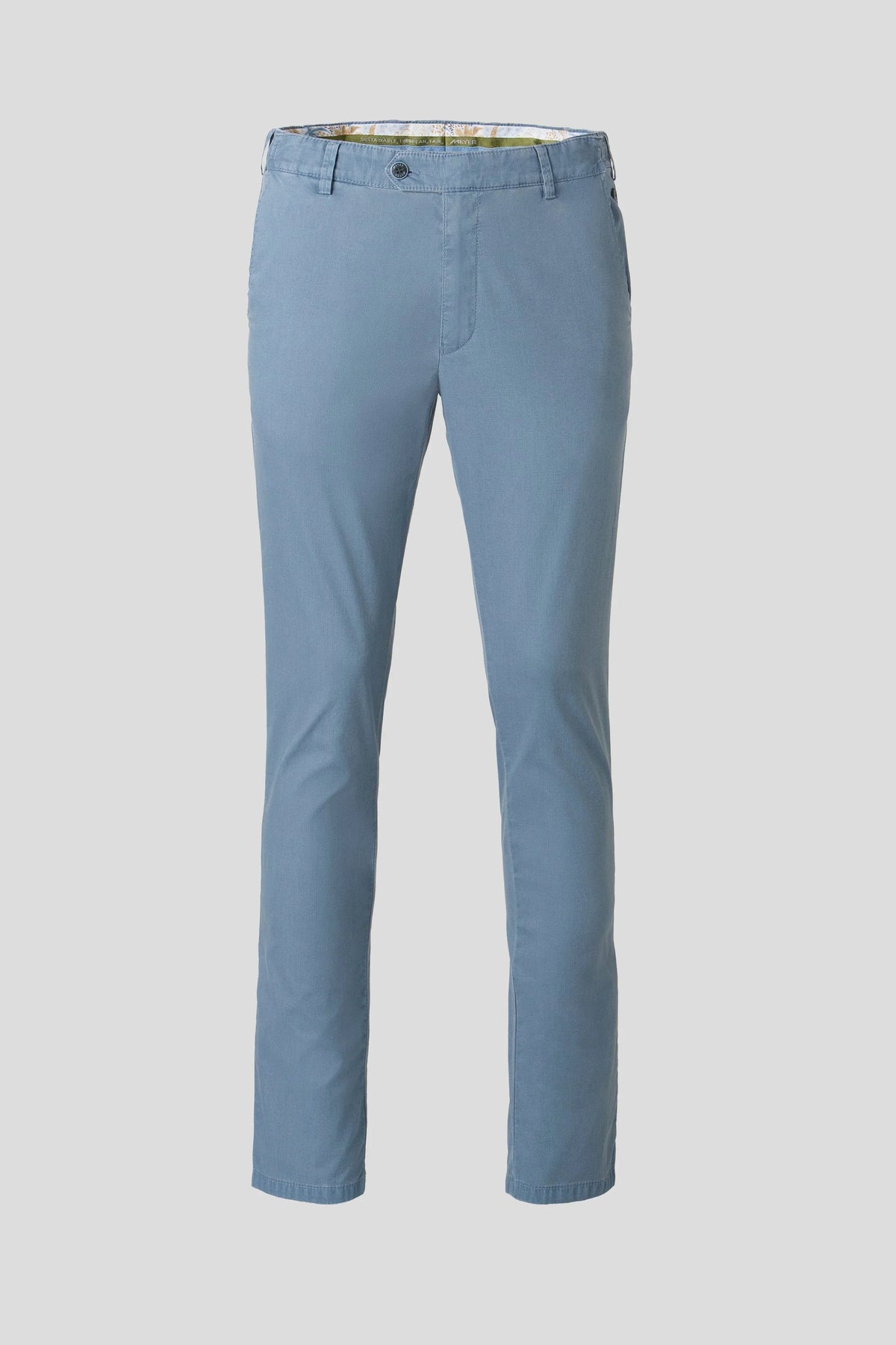 Oslo Flex Micro Cotton Chinos - Ljusblå – modellbild