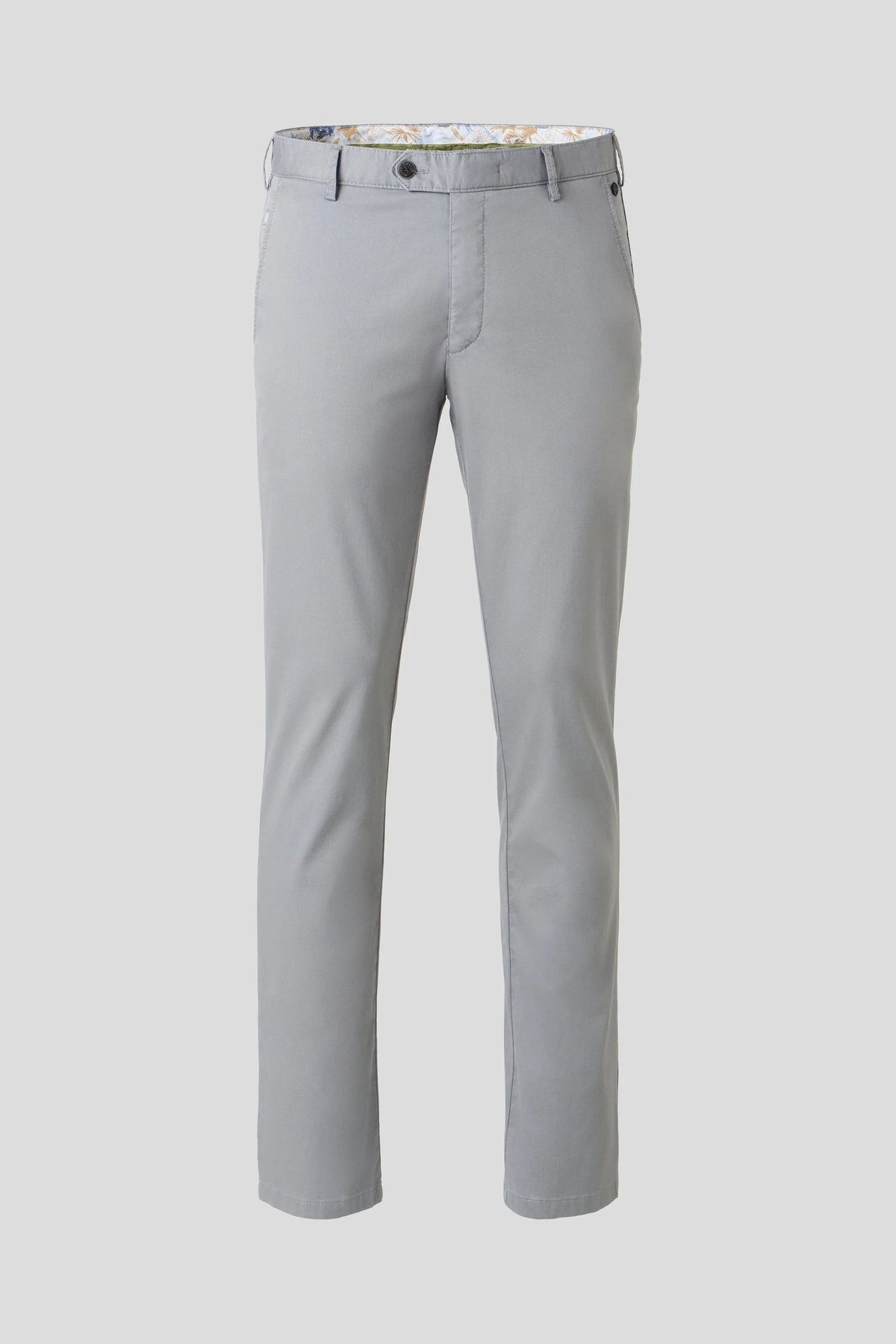 Roma Fine Cotton Texture Chinos - Grå – modellbild