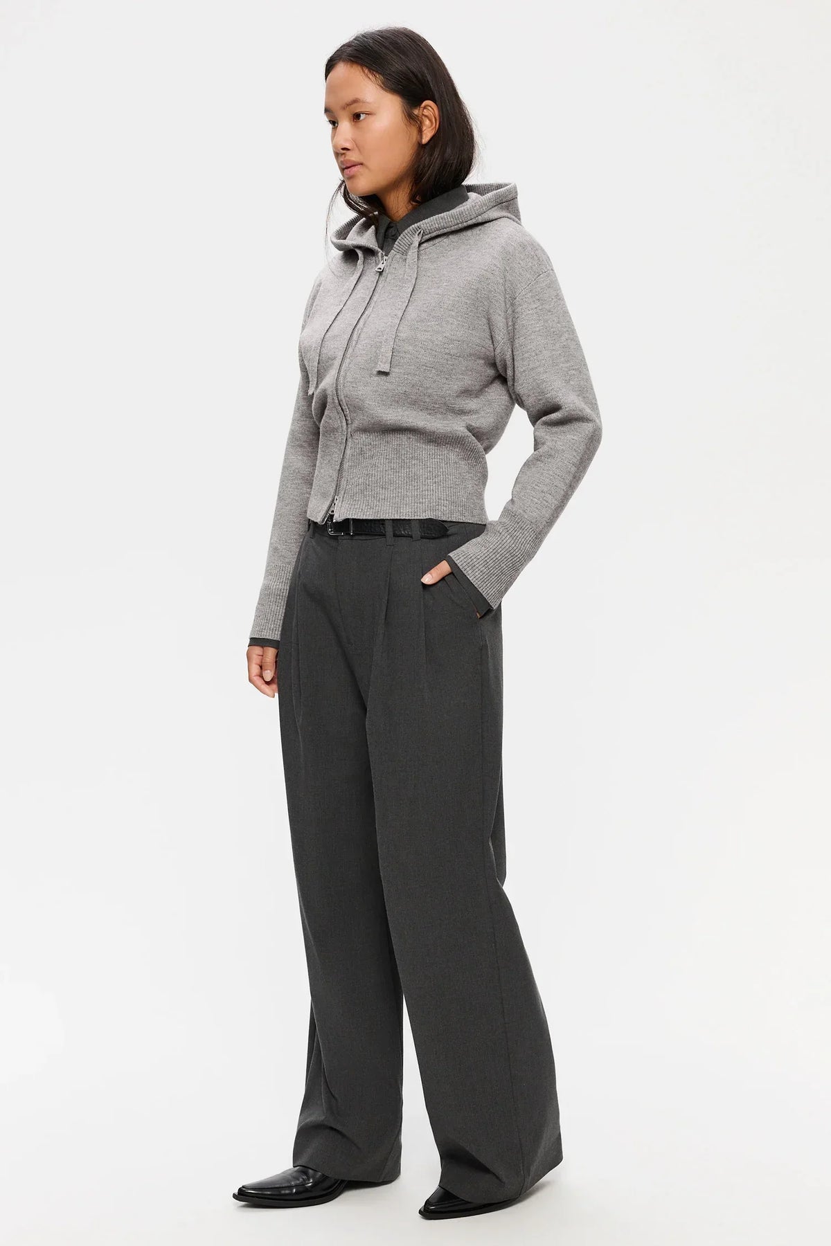 Elvine Minva stickad hoodie i grey melange