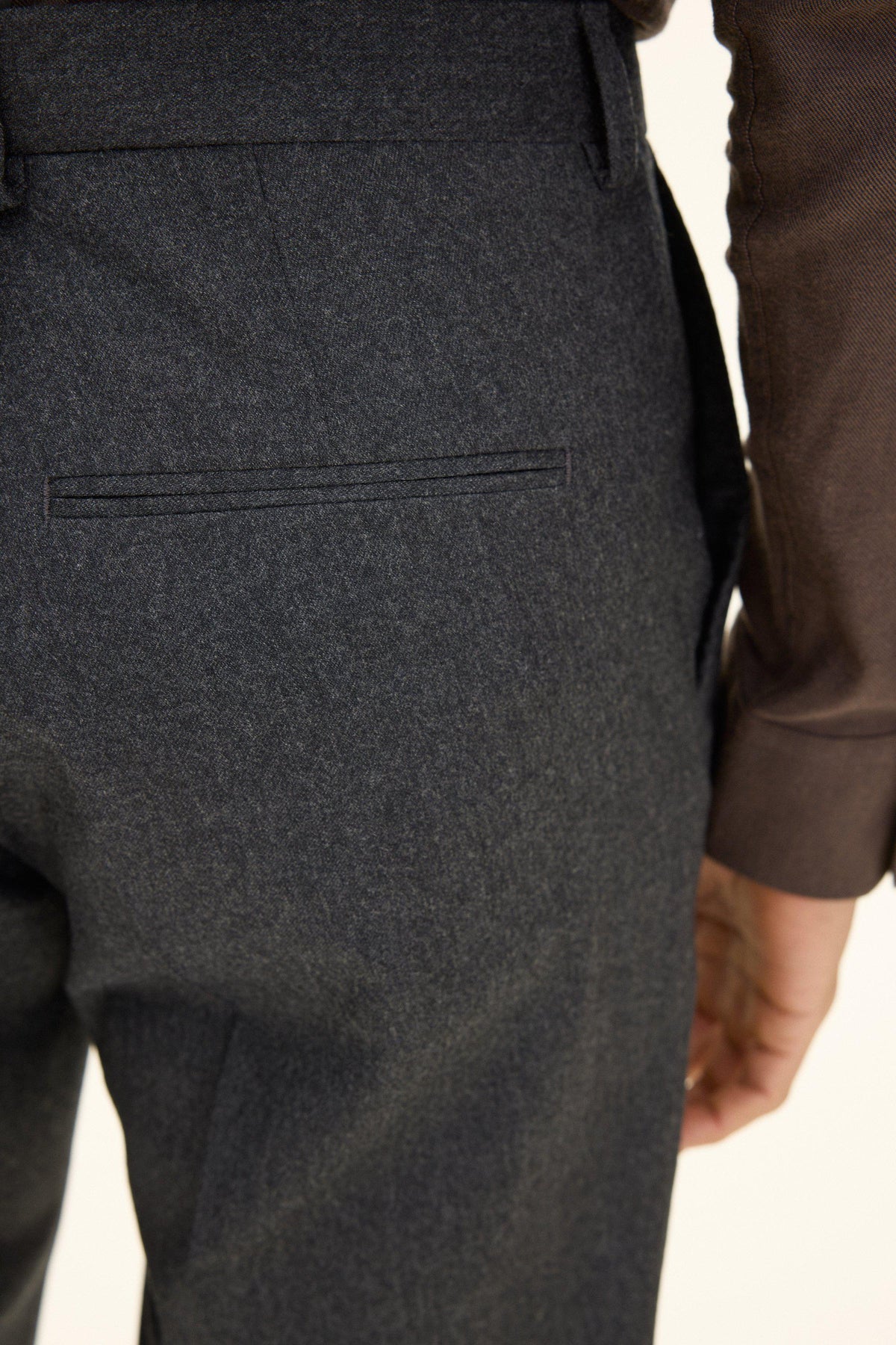 Dandy Regular Fit Flanellbyxor - Mörkgrå – detalj