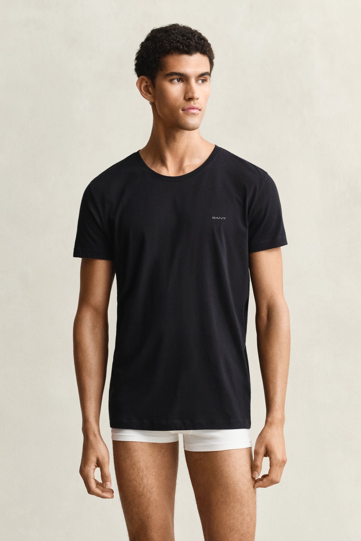Tvåpack rundhalsade T-shirtar - Svart – framsida
