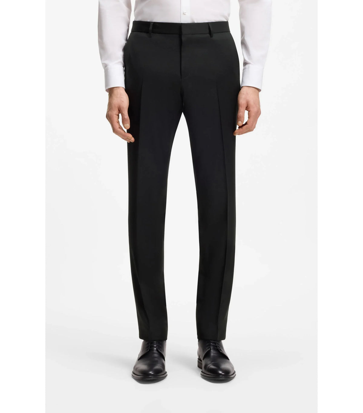 BOSS ONE Extra slim fit-byxor i sergevävd jungfruull - Svart