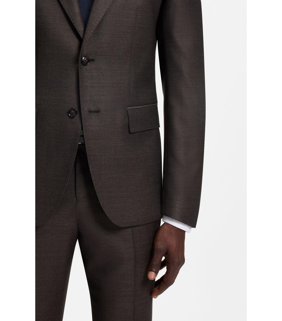BOSS Black mellanbrun kostym