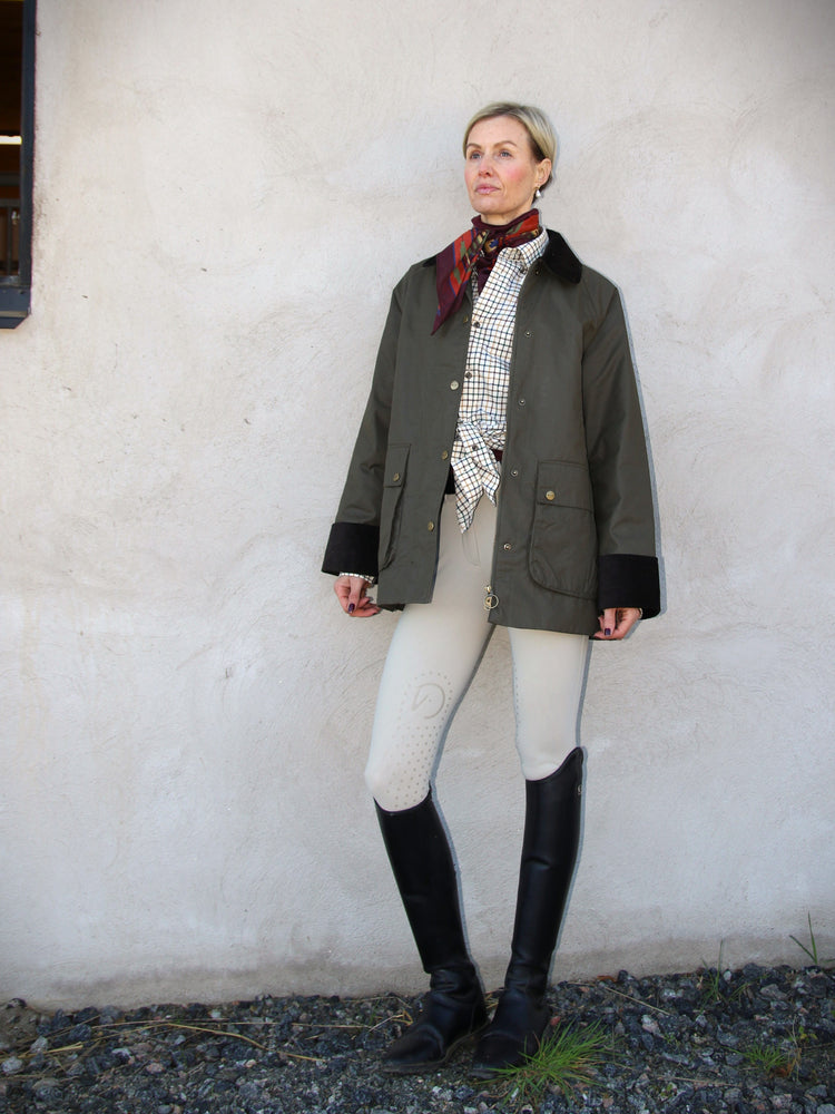 Jacka i vaxad bomull - Dark Moss Green