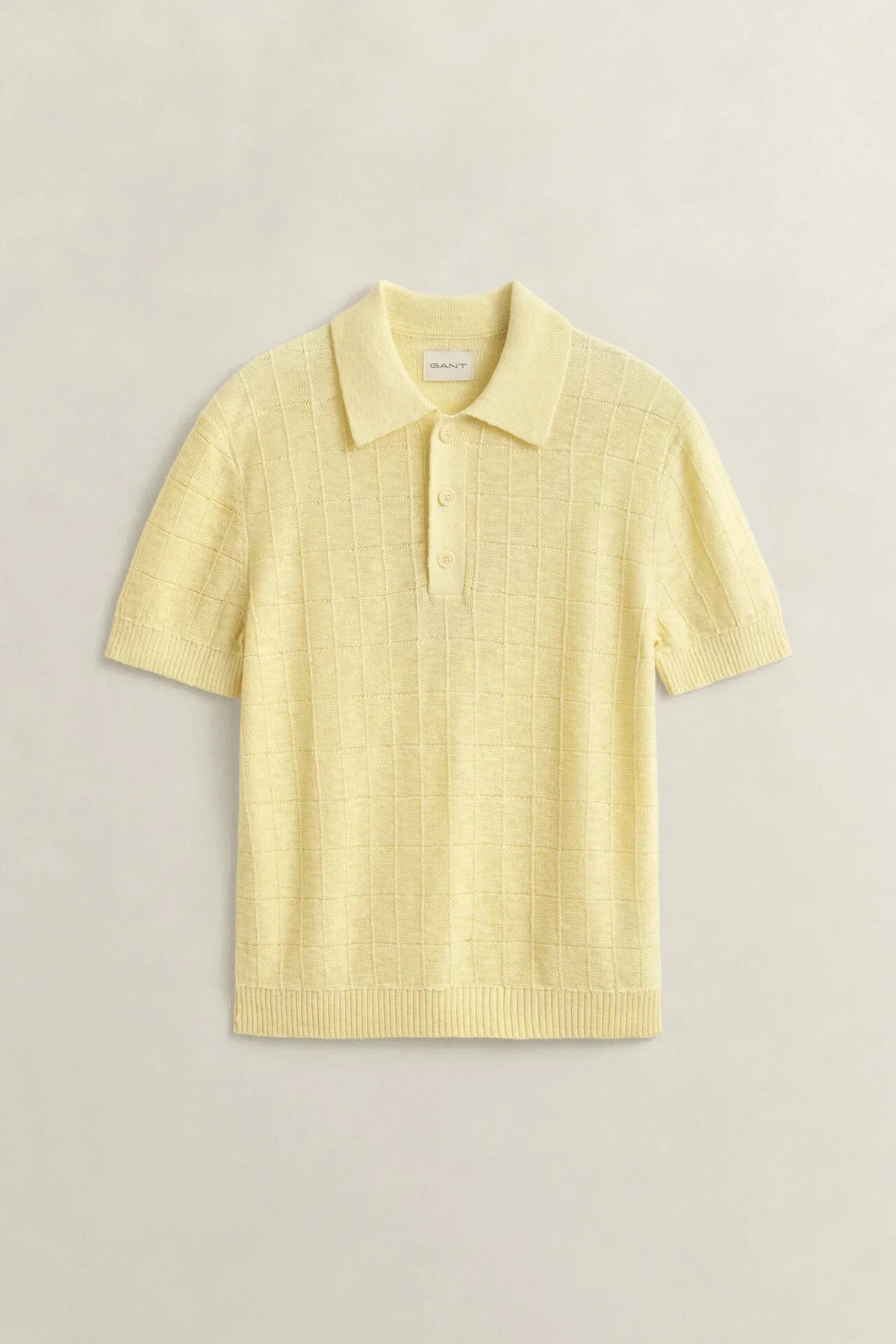 Gant pikétröja i färgen vanilla yellow