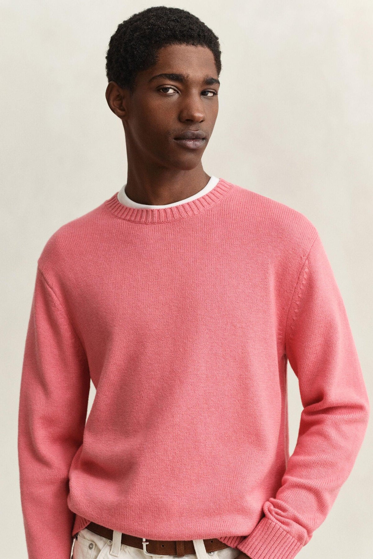 Rosa stickad herrtröja rund halsringning bomull