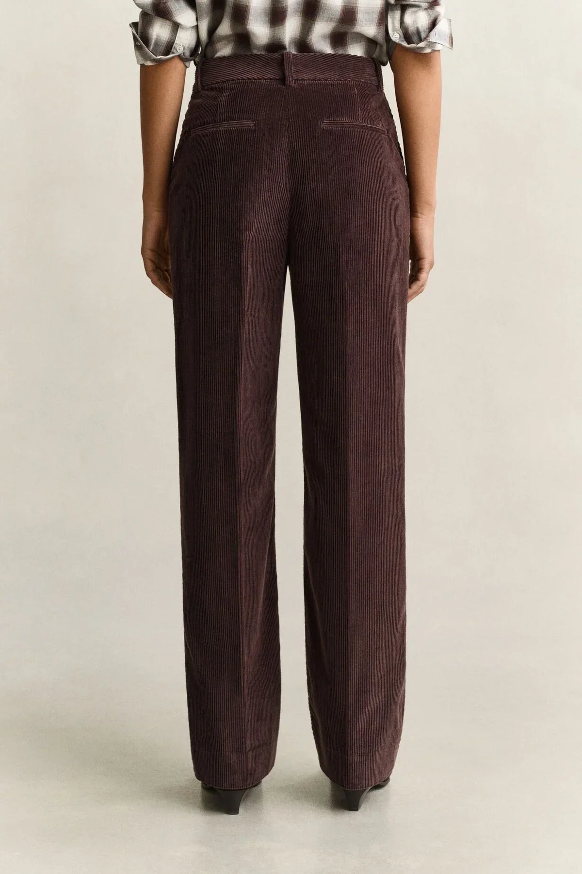 Gant mörkbruna manchesterbyxor tailored fit