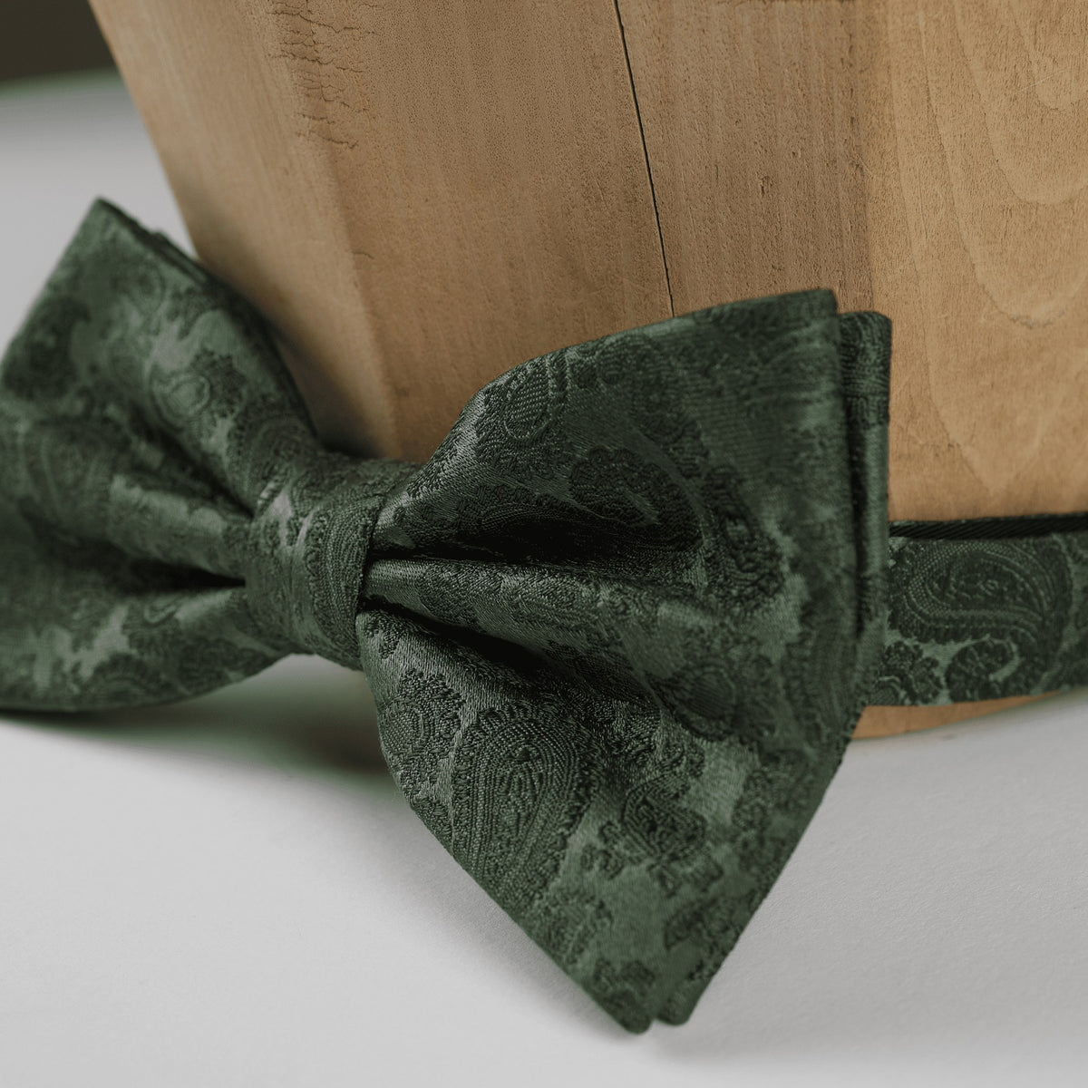 Classic Pre Tie - 506 Olive – bild 4