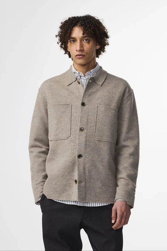 Beige ulljacka herr jacka med knappar och fickor fram, klassisk stil