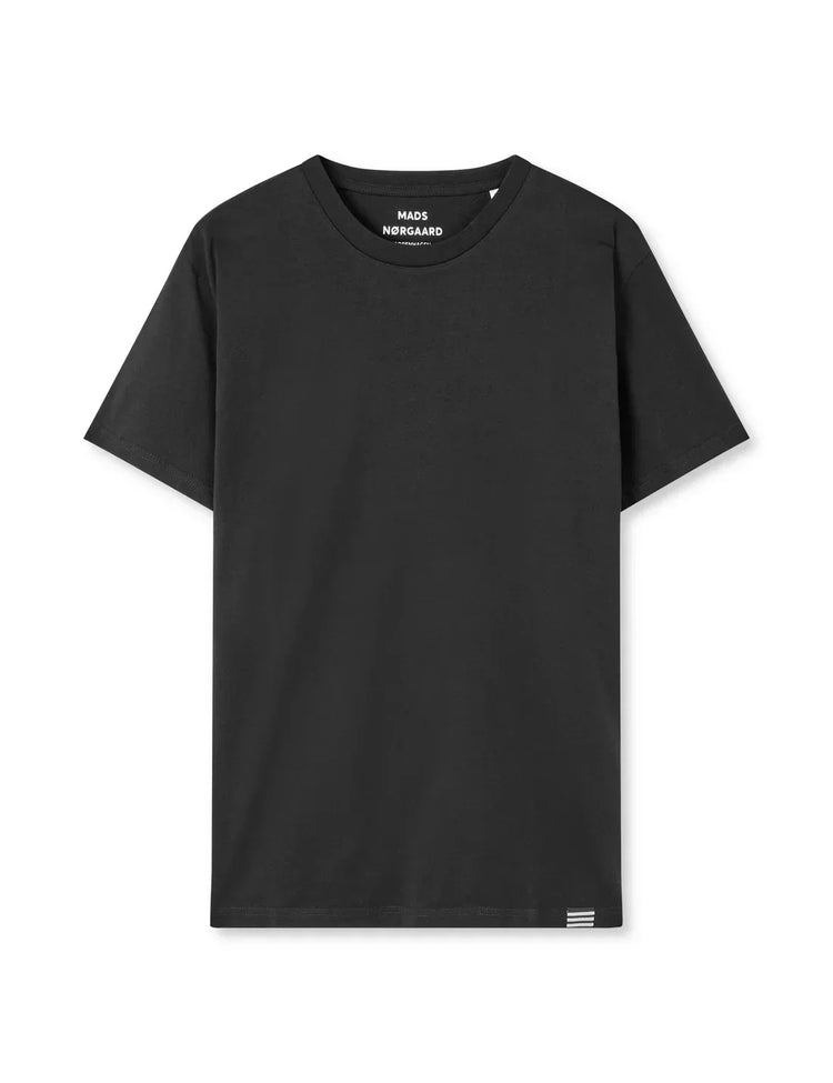 Svart herr t-shirt med rund hals i klassisk, stilren design, kort ärm.