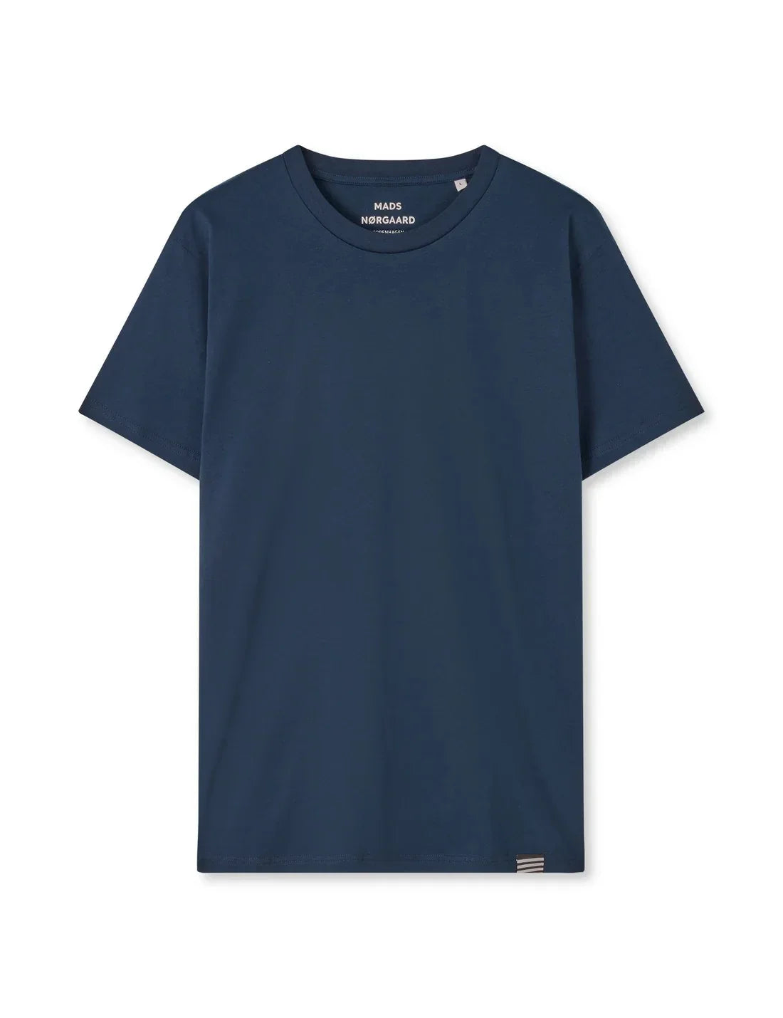 Marinblå herr T-shirt i bomull med rund hals, enkel och klassisk design mot vit bakgrund