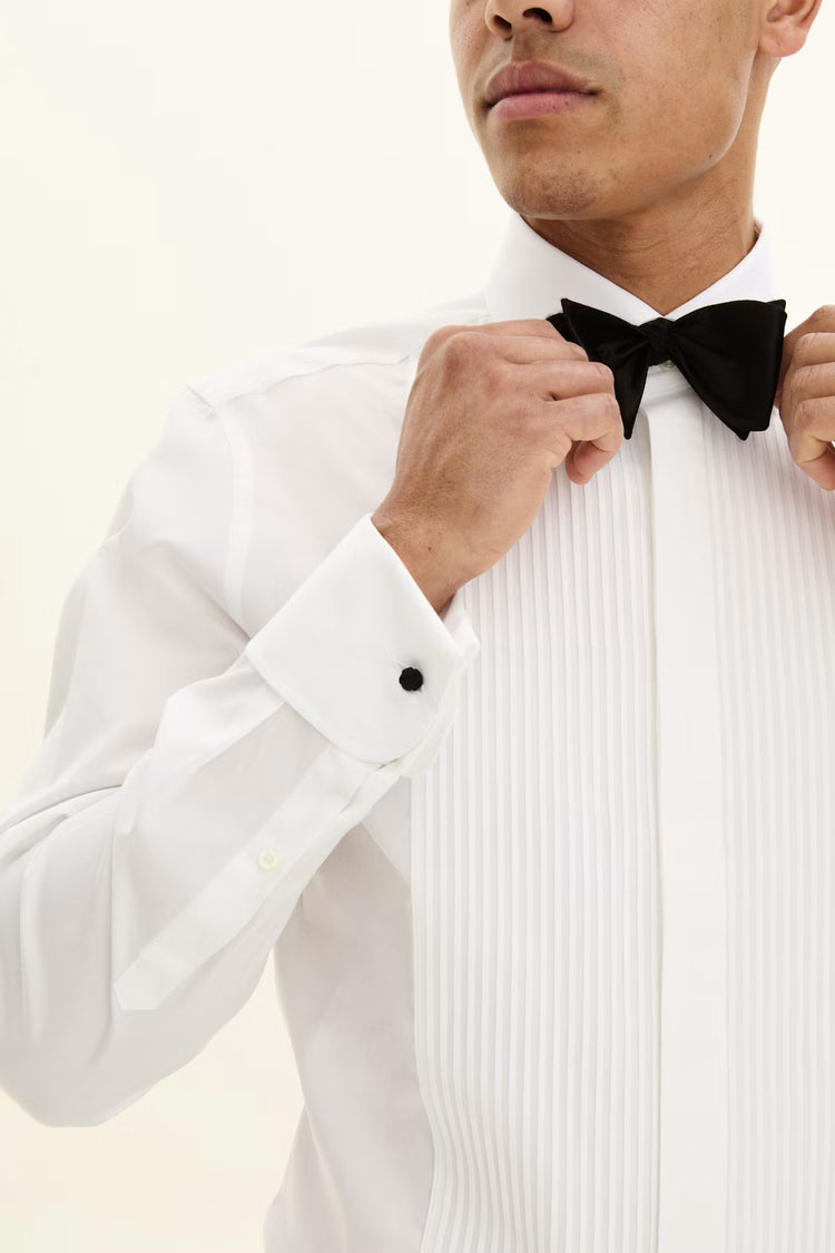 Reg Fit Cut Away Tuxedo - 921
