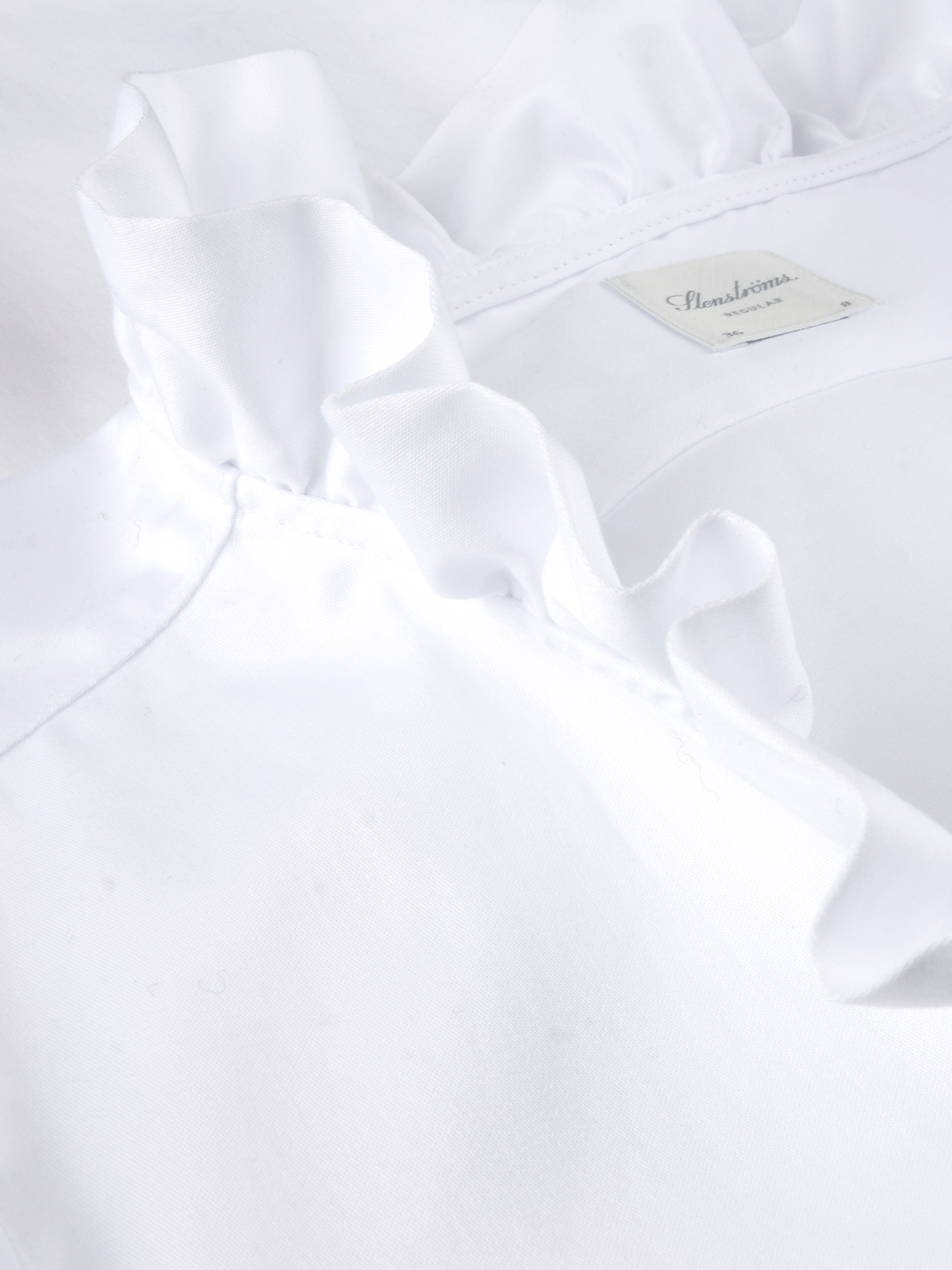 Marissa volangblus Regular - Vit – detalj