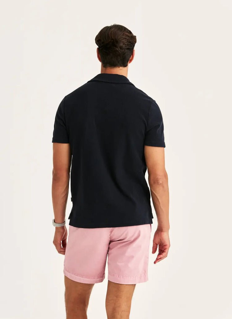 Delon Terry mörkblå pikétröja herr, rosa shorts