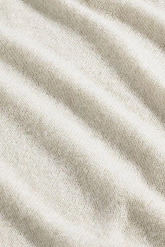 Beige herr stickad tröja i mjukt tyg med subtil struktur – Holmens Herr