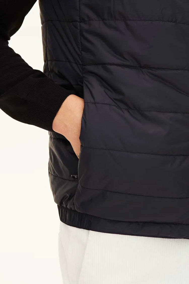 Padded Liner herr väst i mörkblå, quiltad design, hand i ficka