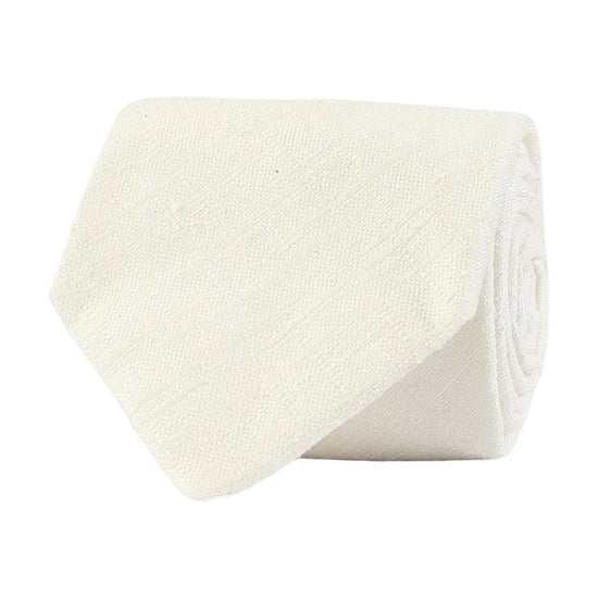 Klassisk enfärgad offwhite slips i texturerat tyg för herrkläder