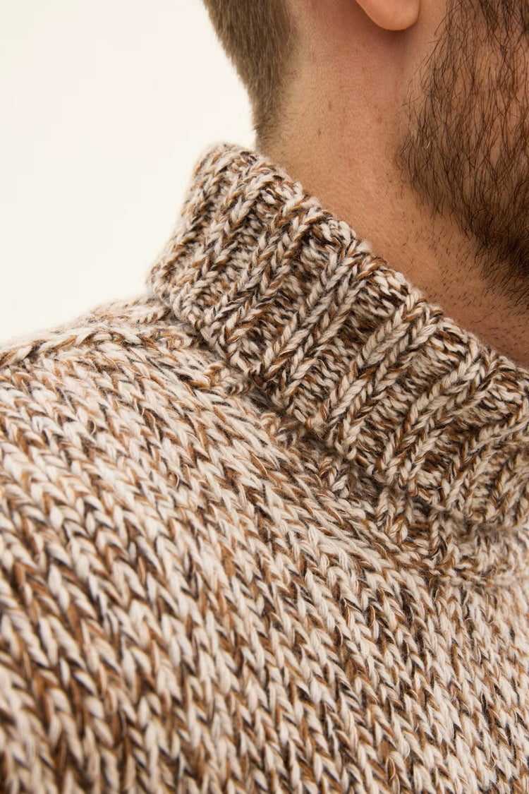 Mika Rollneck - 566 Brown Plaice
