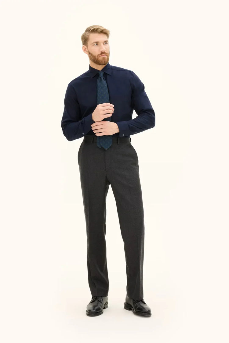 Oscar Jacobson herr flanellskjorta navy, regular fit, cut away-krage