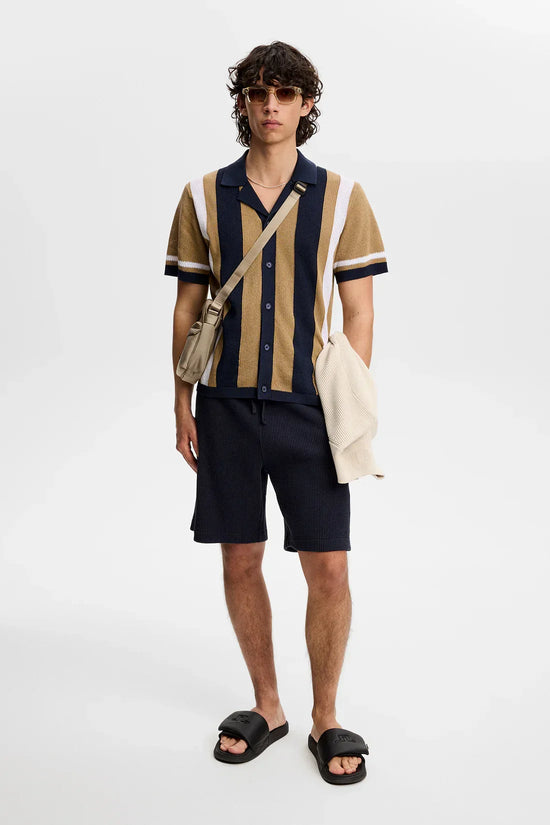 Maison Margiela marinblå och beige randig polo tröja herr