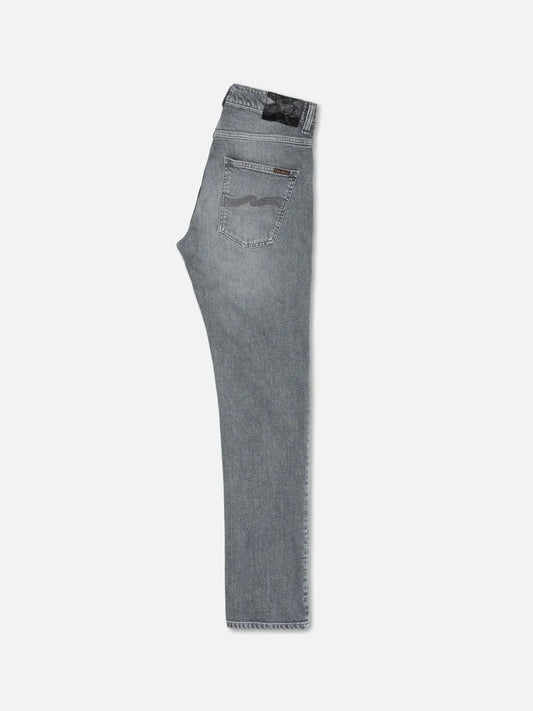 Grå herrjeans i denim, liggande med synlig bakficka och rak passform.