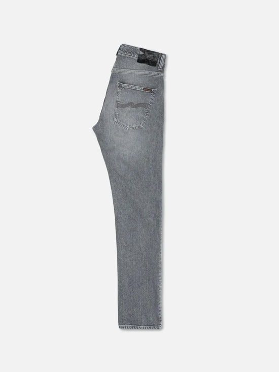 Grå herrjeans i denim, liggande med synlig bakficka och rak passform.