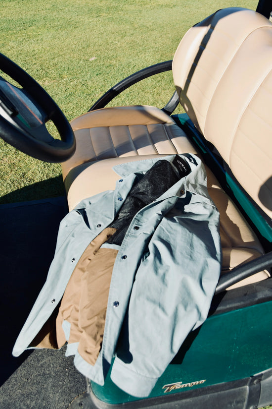 Cesar ljusblå skjorta herr, lätt material, golfbana