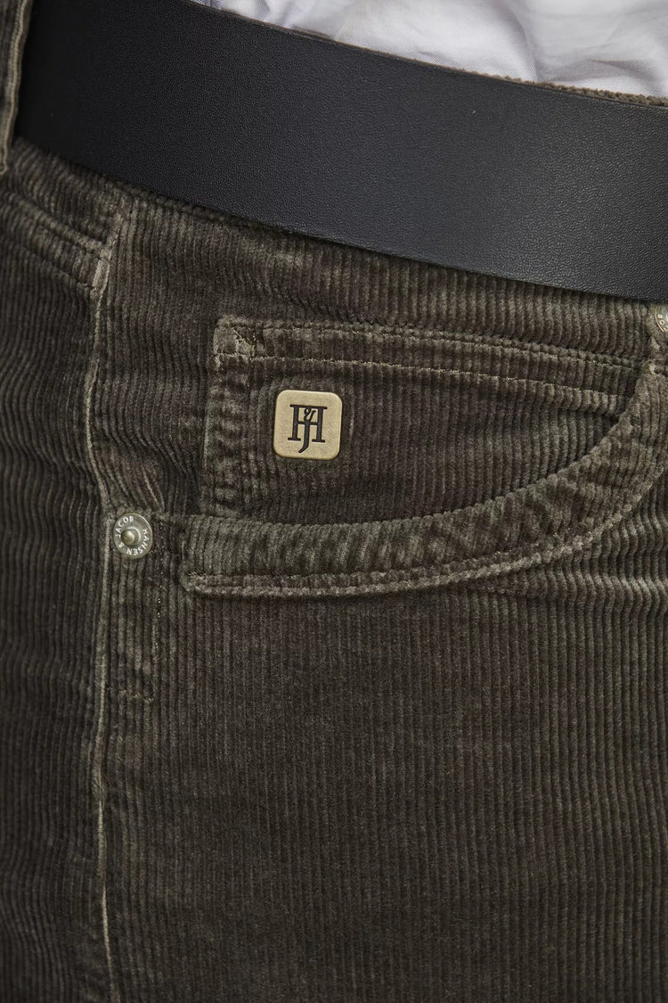 5-PKT CUT'N SEW CORD - DARK GREEN 57