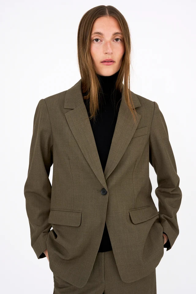 Andrea Essential Blazer - Dark Khaki