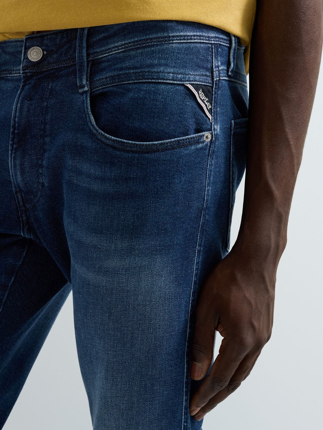 Anbass slim fit-jeans - Mellanblå – bild 5