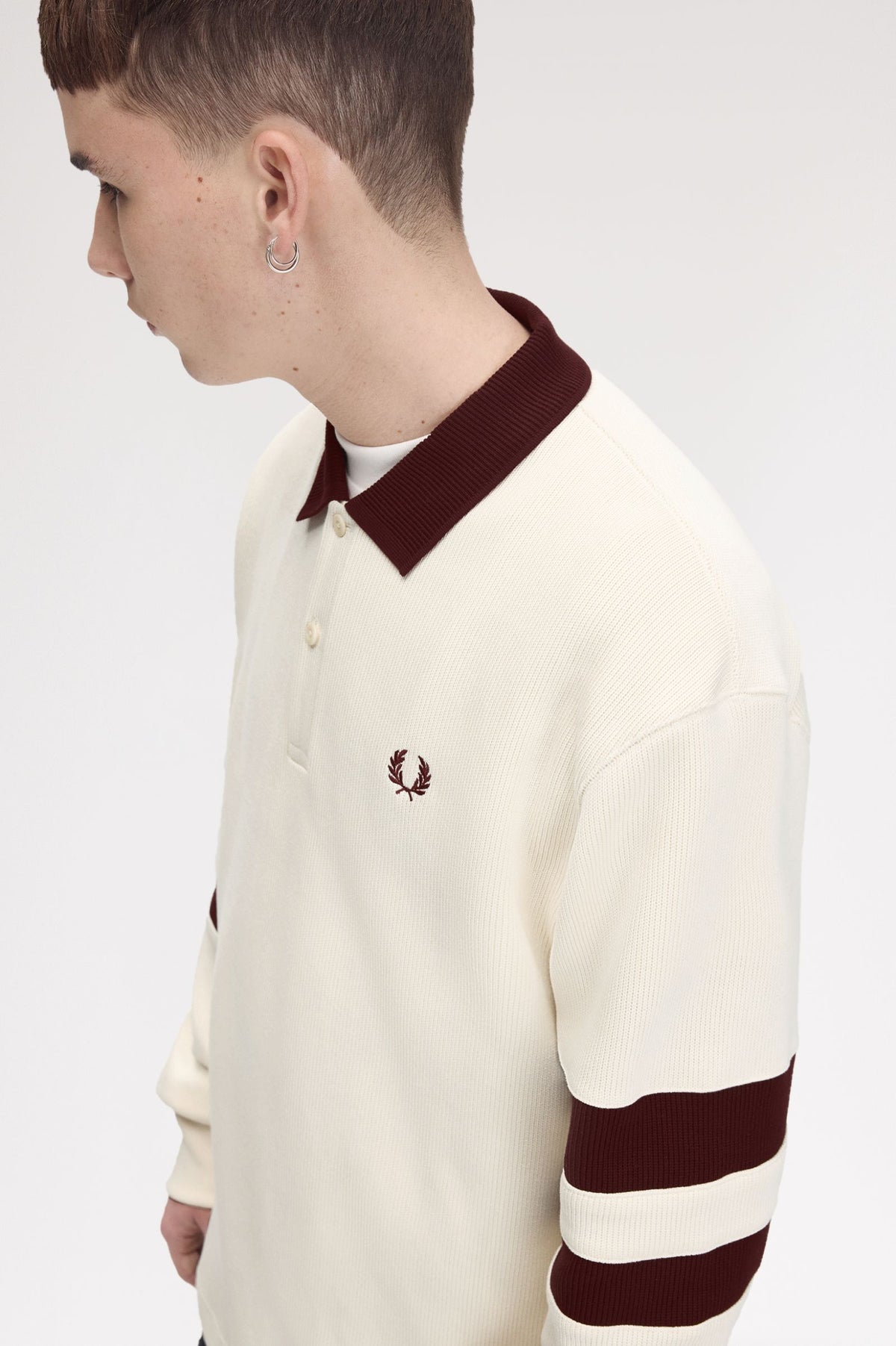 TIPPEDSLEEVE COLLARED SWTSHIRT - 560 Ecru