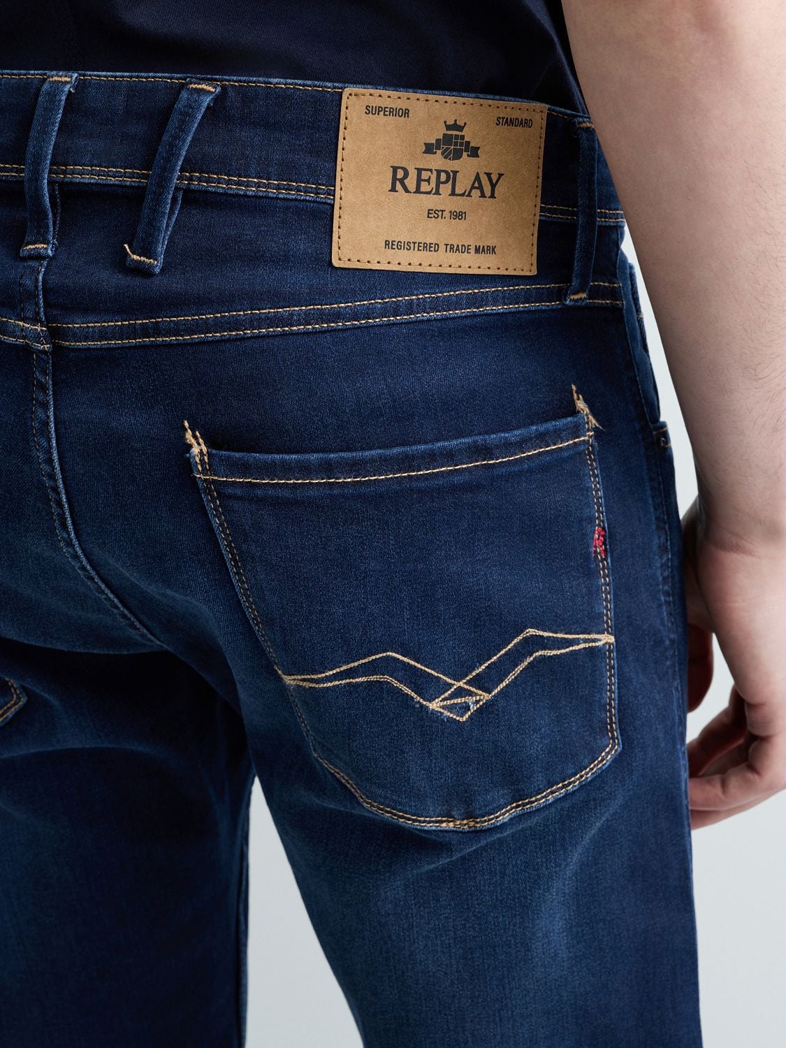 Anbass slim fit-jeans - Mörkblå (M914Y.41A 900) – bild 5