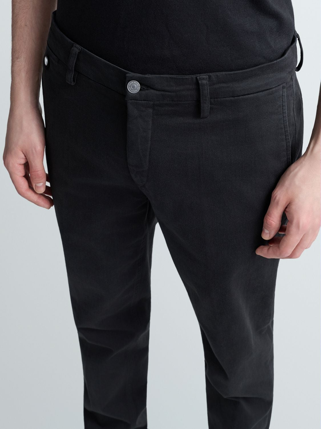 Benni regular fit-chinojeans - Svart – bild 5