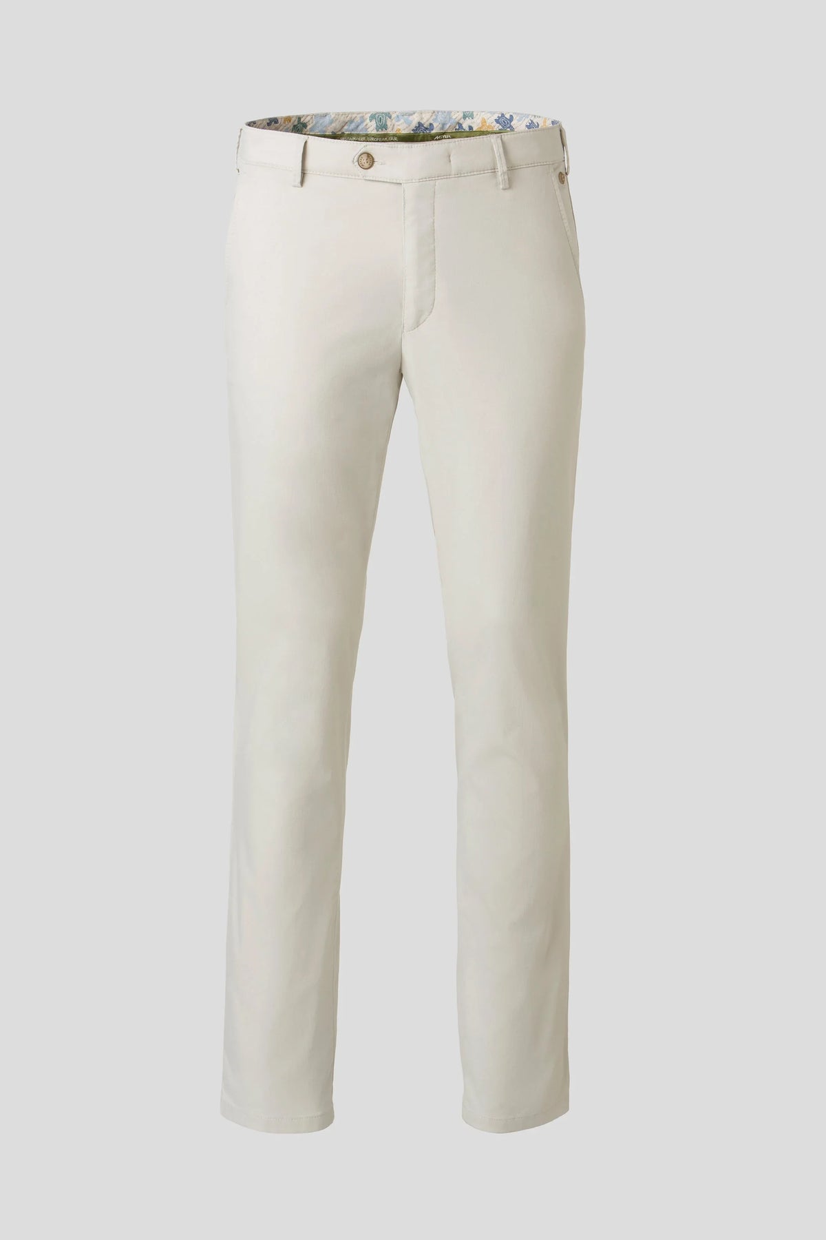 Roma Fine Cotton Texture Chinos - Beige – modellbild