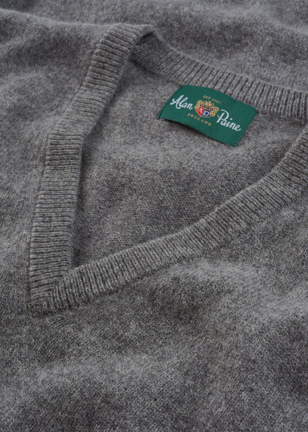 Norfolk Lambswool V-Neck Slipover - Grey Mix