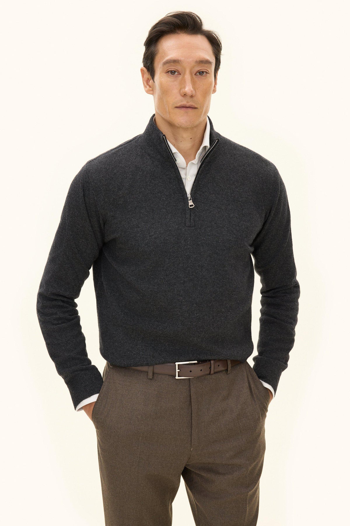 Patton Regular Fit Half Zip Tröja Ull-Kashmir - Mörkgrå – modellbild